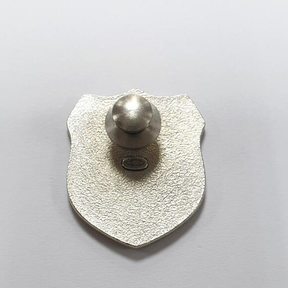 Chanel 2015 Metal  CC Pin - Picture 4 of 5